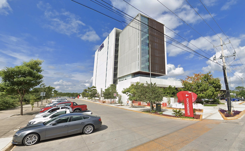 Hospital Christus Muguerza / Faro del Mayab