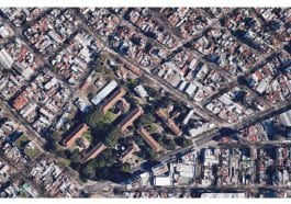 Foto aérea del Hospital Tornú en la que se destaca su notable arboleda