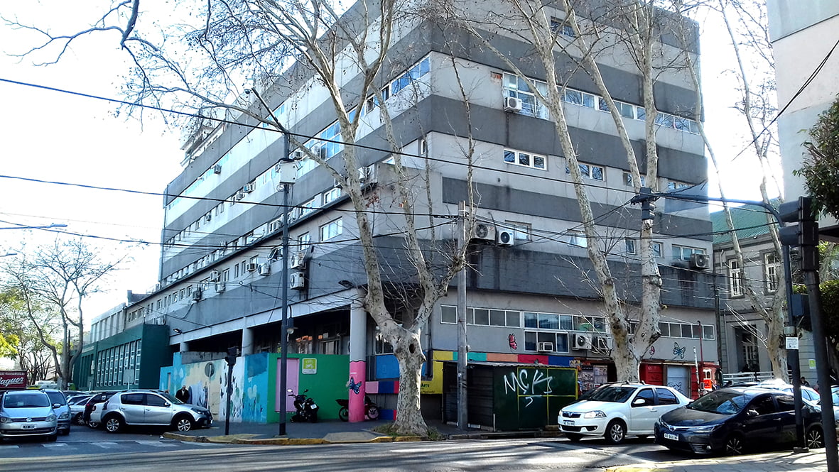 Esquina actual sobre la Avenida Irigoyen y Caseros, Vicente López