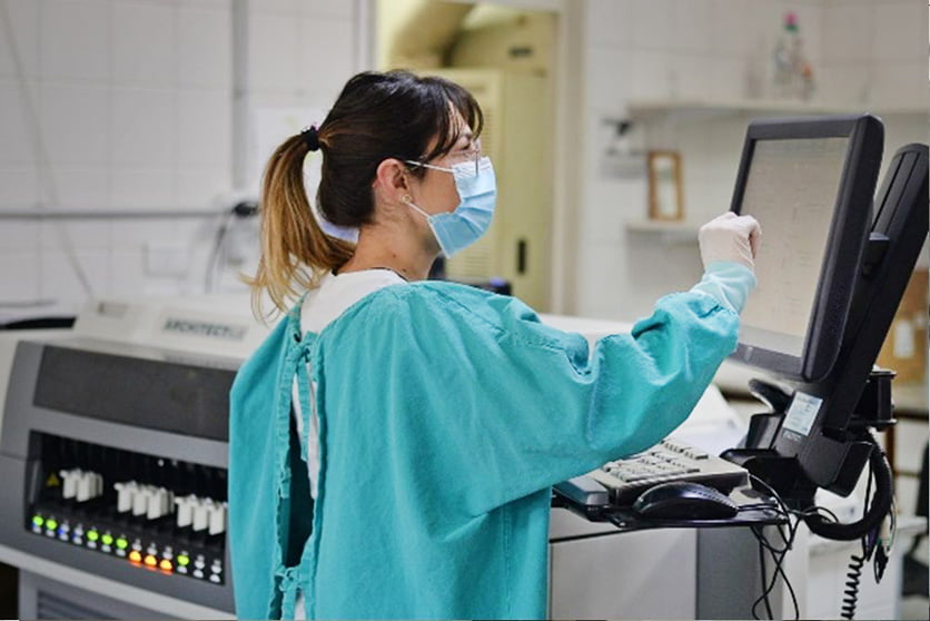 Laboratorio de PCR (Hospital Olavarría)