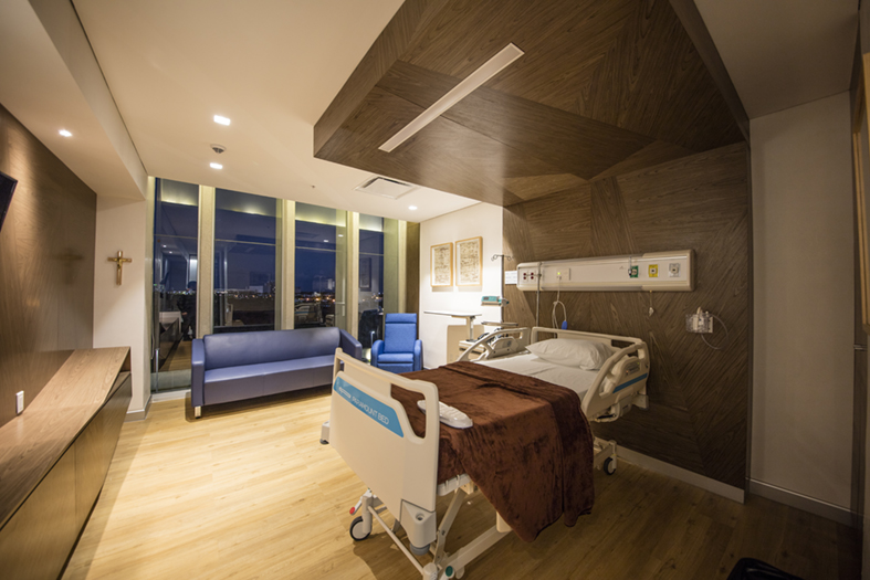 Habitación hospitalización Hospital Ciudad del Carmen / Habitación hospitalización Hospital Christus Muguerza Faro del Mayab.