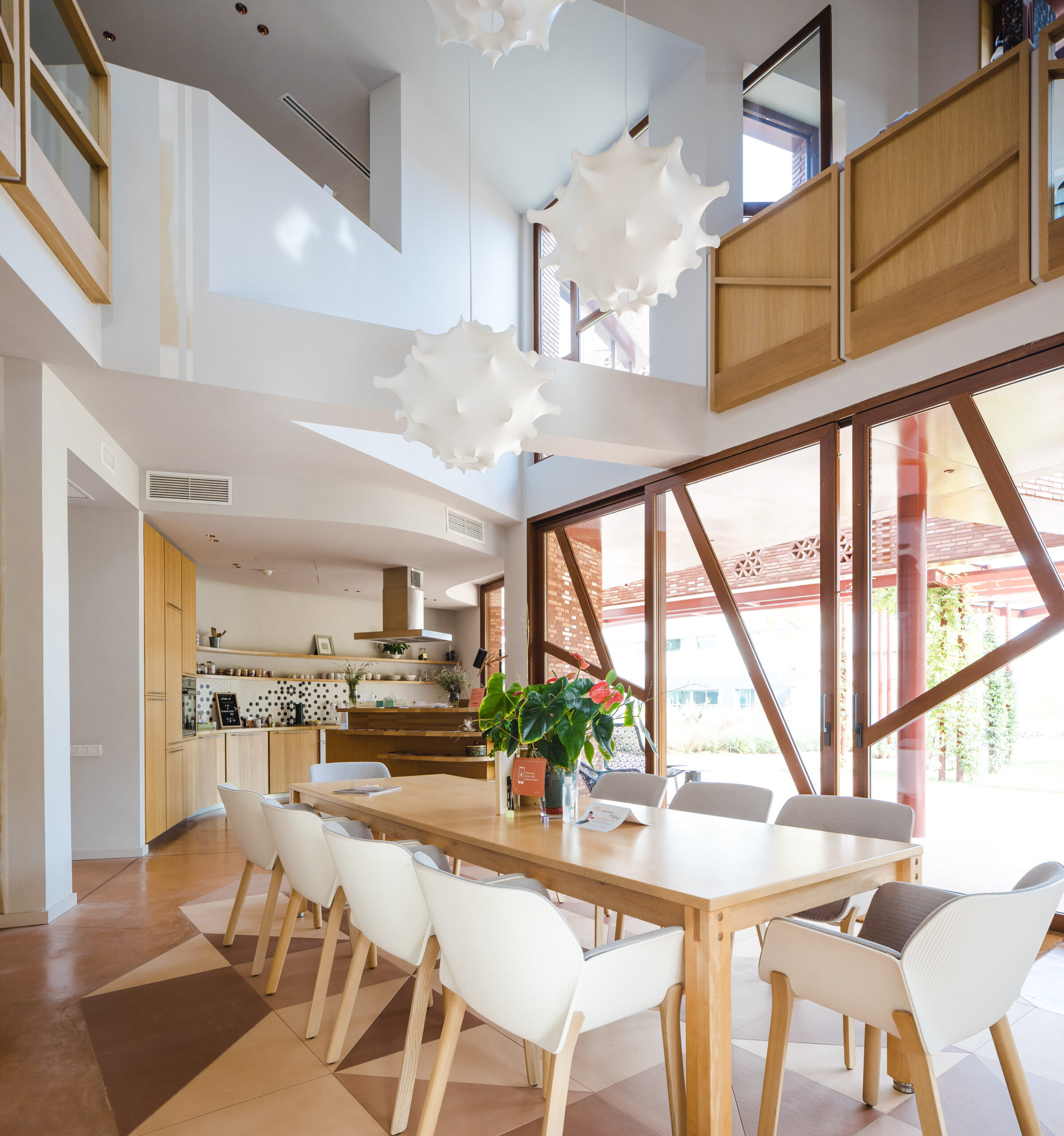 Interior: espacio central