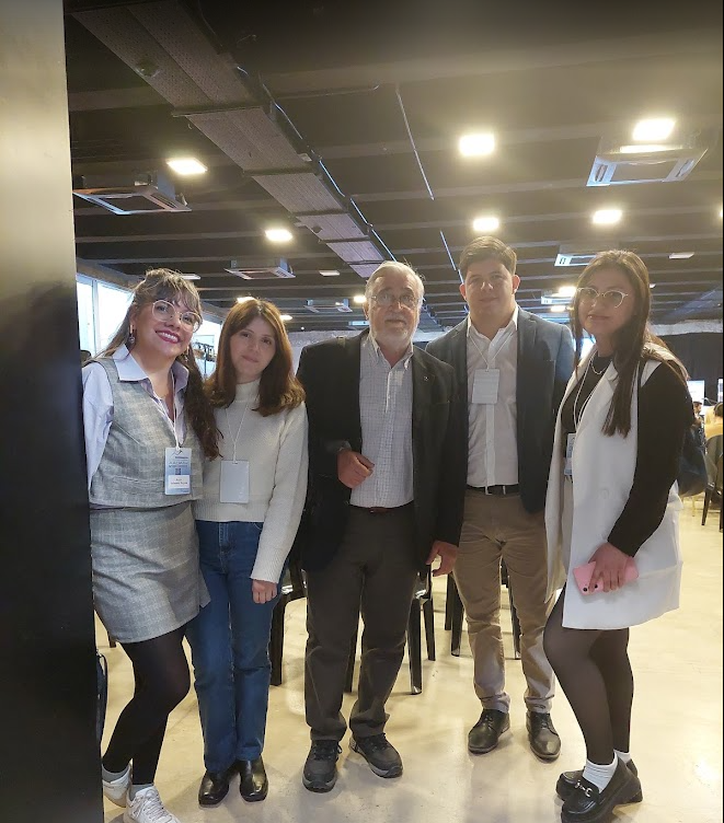 Alumnos en el 35° Congreso Latinoamericano de la AADAIH