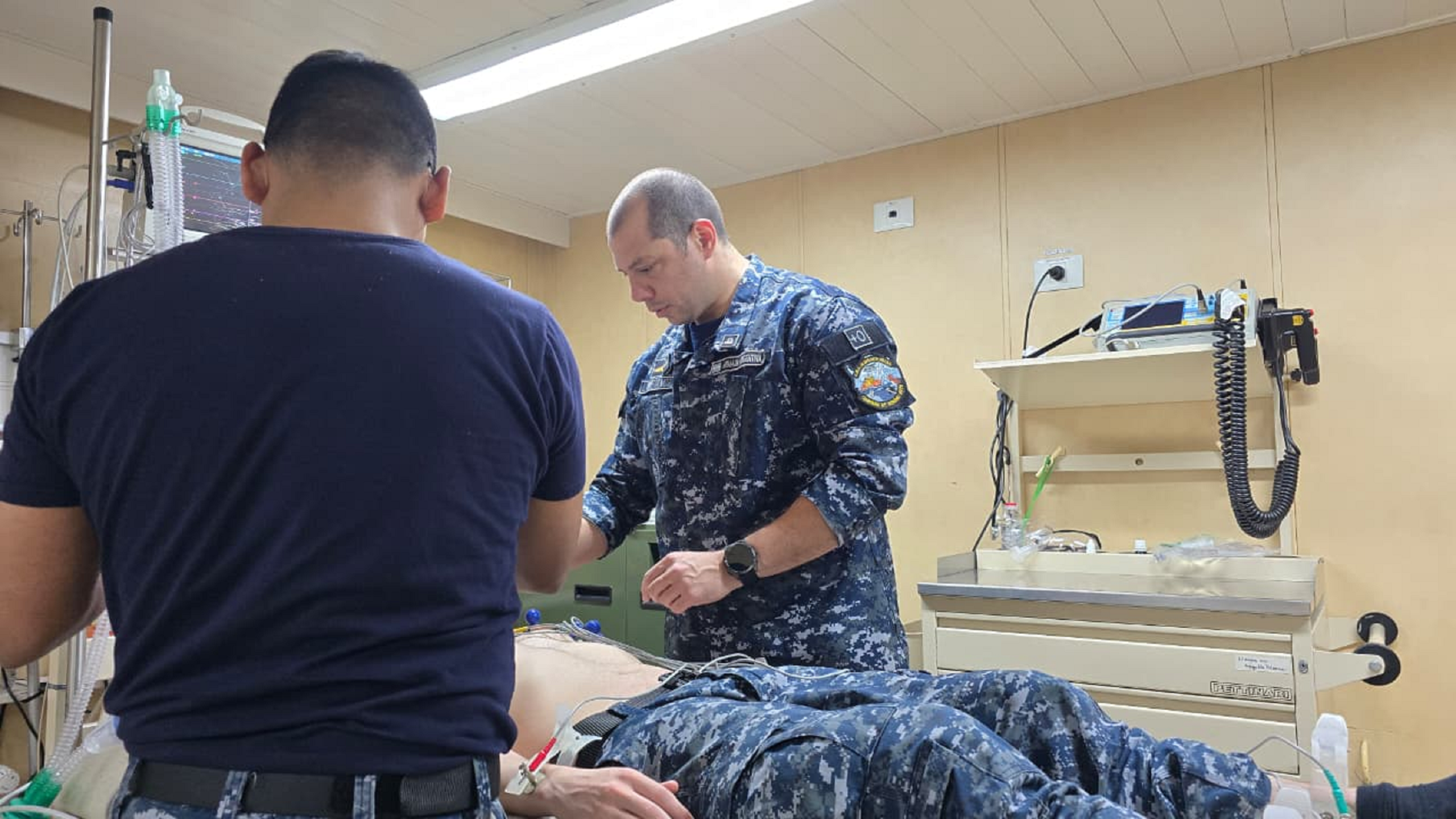 Rompehielos ARA Almirante Irízar, asistencia sanitaria a bordo.