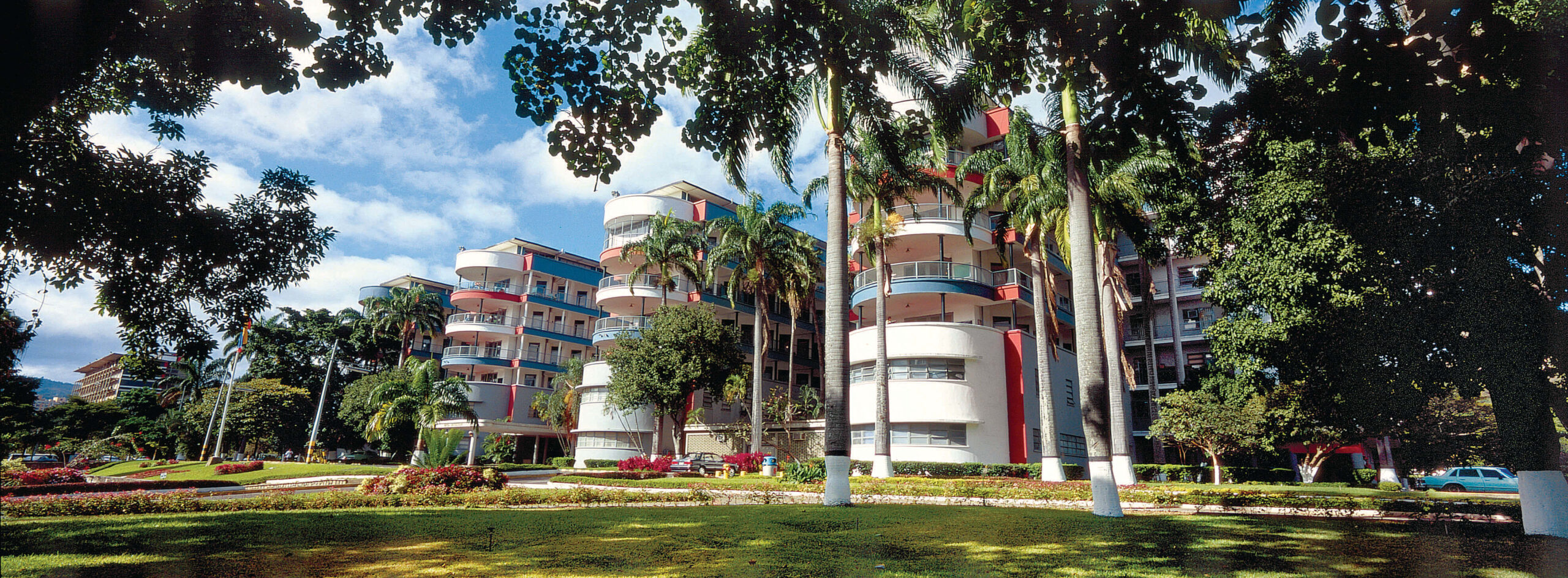 Jardines del Hospital Universitario de Caracas.